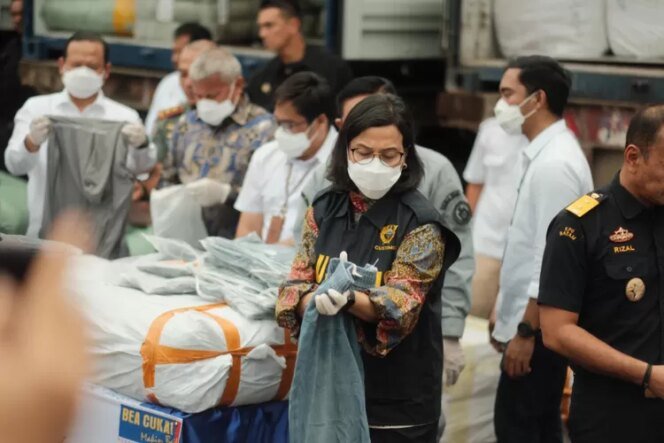 
					Kontribusi TNI-Polri Bentuk Komitmen Pemerintah Hentikan Penyelundupan