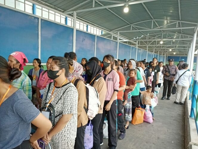 
					Pemerintah Pastikan Beri Perlindungan PMI di Malaysia