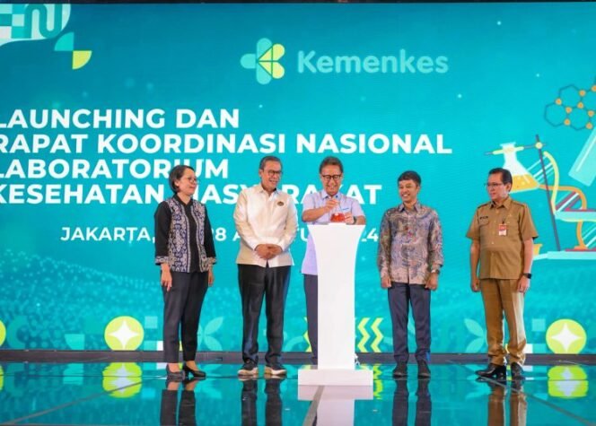 
					Lonjakan Kasus Ringan Covid-19, Pemerintah Imbau Tak Panik Tapi Tetap Waspada