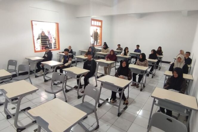 
					Resmi Beroperasi Sekolah Rakyat Bukti Sistem Pendidikan Inklusif untuk Masa Depan