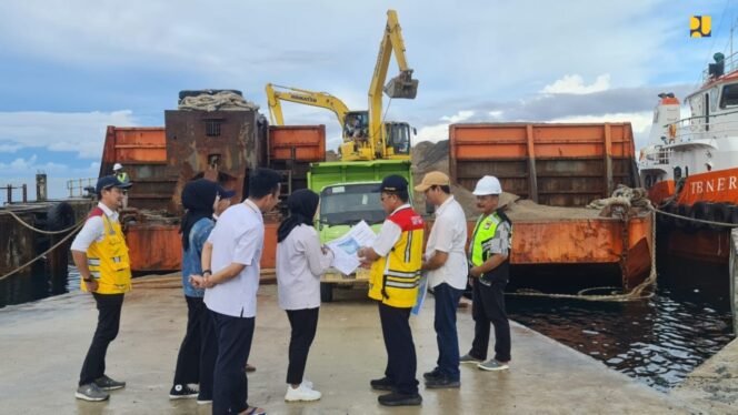
					Pemerintah Tunjukkan Aksi Nyata Tangani Pulau Enggano