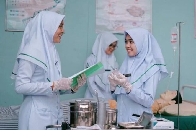 
					Program Apotek Desa Solusi Persoalan Pemerataan Nakes di Indonesia