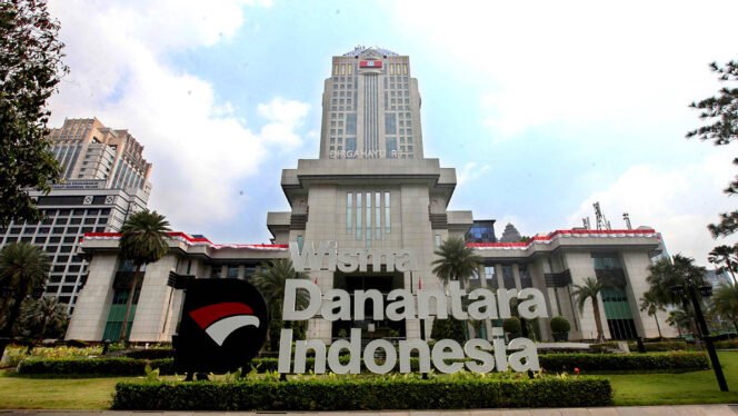 
					Satu Tahun Pemerintahan Pragib: Danantara Bangun Ekosistem Investasi Sehat dan Efisien