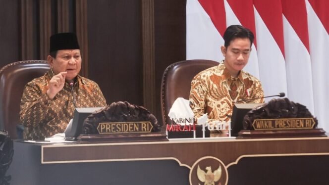 
					Ekonomi Semakin Tumbuh, Diplomasi Menguat: Setahun Kepemimpinan Prabowo-Gibran Tuai Apresiasi
