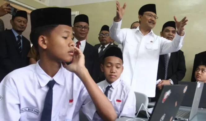 
					Pemerintah Buka Peluang Perluas Akses Sekolah Rakyat Untuk Penyandang Disabilitas