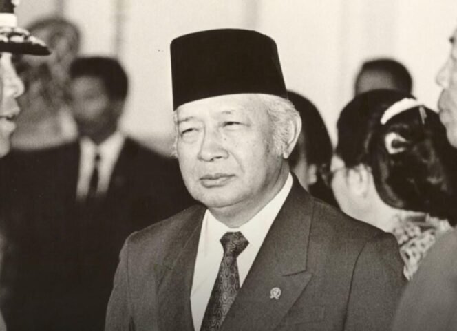 
					Dukungan Elemen Mahasiswa terhadap pemberian gelar Pahlawan Nasional kepada Presiden RI ke 2