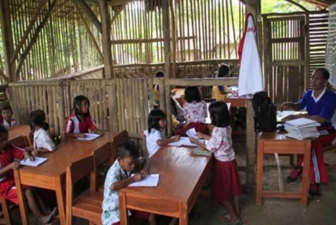 
					Pemerintah Perkuat Kualitas dan Pemerataan Pendidikan di Papua