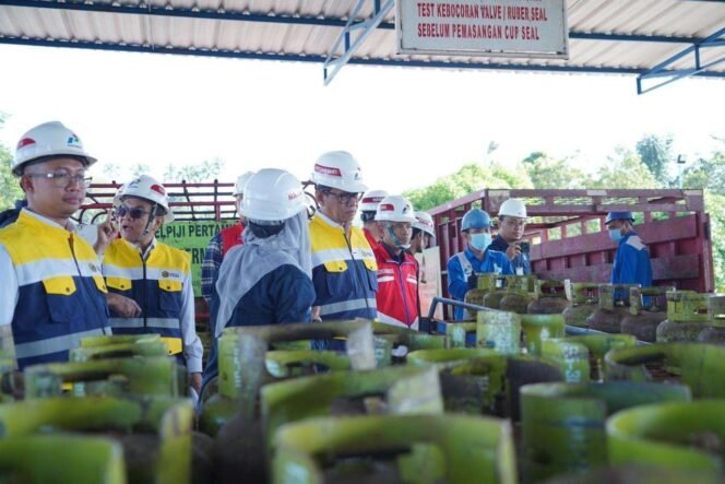
					Pemerintah Perluas Distribusi BBM dan LPG untuk Antisipasi Lonjakan Permintaan Libur Tahun Baru