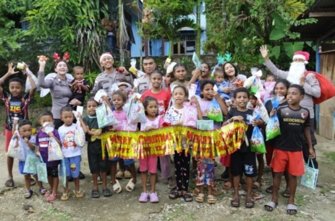 
					Meneguhkan Nilai Pancasila untuk Menjaga Kedamaian Papua