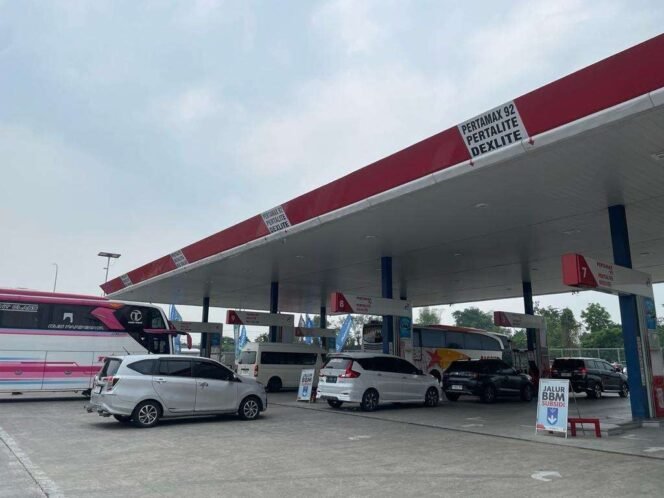 
					Pemerintah Siapkan Layanan Khusus dan Jamin Pasokan BBM Lancar Saat Arus Libur Tahun Baru