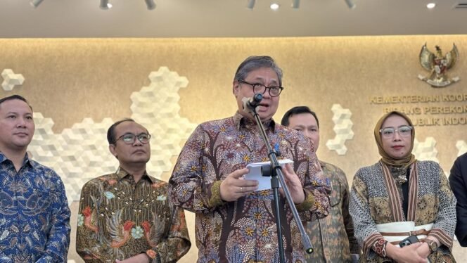 
					Kenaikan UMP 2026 Dianggap Pro-Pekerja, Pemerintah Imbau Buruh Sampaikan Aspirasi Tanpa Anarkis