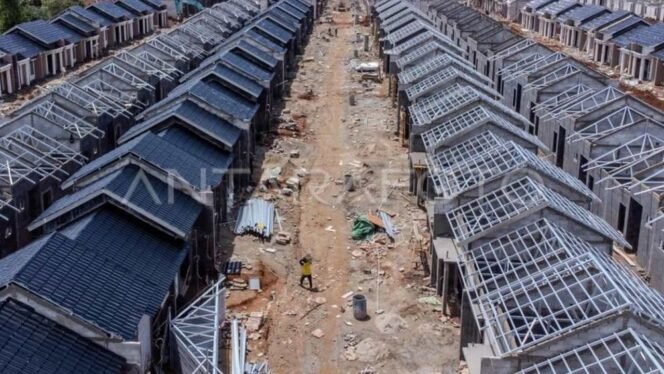 
					FLPP dan Konsistensi Negara Menjaga Akses Hunian Rumah Subsidi