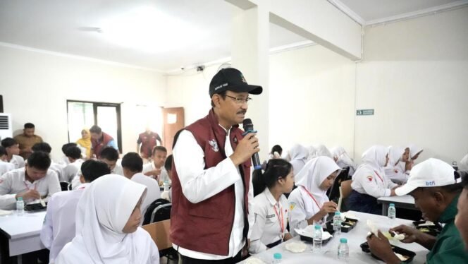 
					Pemerintah Tegaskan Program Sekolah Rakyat Tanpa Titipan
