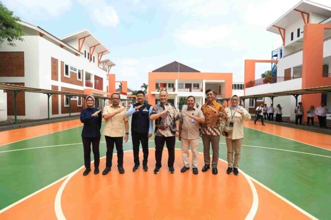 
					Sekolah Rakyat Jadi Terobosan Strategis Pendidikan Inklusif bagi Keluarga Miskin Ekstrem