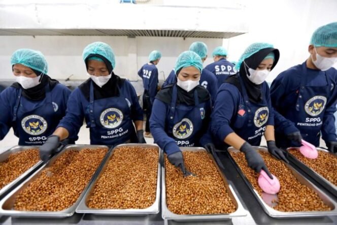 
					MBG Ramadan Dipastikan Tepat Sasaran bagi Pelajar dan Kelompok Rentan