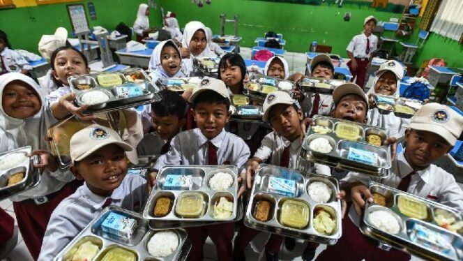 
					MBG Ramadan Sajikan Menu Kering Tanpa UPF, Gizi Tetap Terjamin