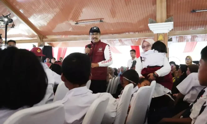 
					Pemerintah Tegaskan Tak Ada Titipan dalam Seleksi Sekolah Rakyat