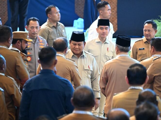 
					Taklimat Presiden Prabowo Tegaskan Arah Kepemimpinan Indonesia di Tengah Gejolak Global
 