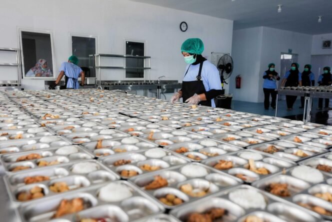 
					Tegas Jaga Standar MBG, Ribuan Dapur Wajib Penuhi Syarat