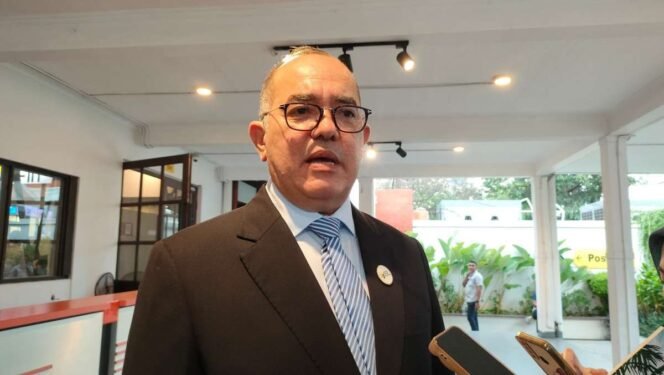 
					Kontrak Mobil Niaga Kopdes Wajib Bangun Pabrik di RI, Investasi, dan Infrastruktur Aftersales Disiapkan