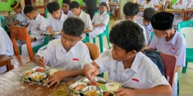 
					MBG Hadir di Perbatasan, Negara Perkuat Akses Gizi dan Layanan Dasar