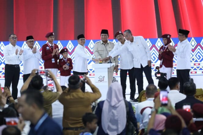 
					Sekolah Rakyat Perkuat Pendidikan Bermutu Lewat Karakter dan Literasi