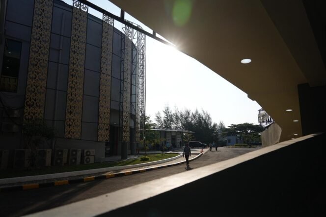 
					Relaunching AMANAH, Motor Hilirisasi dan Ekonomi Kreatif Berbasis Kolaborasi Asta Cita