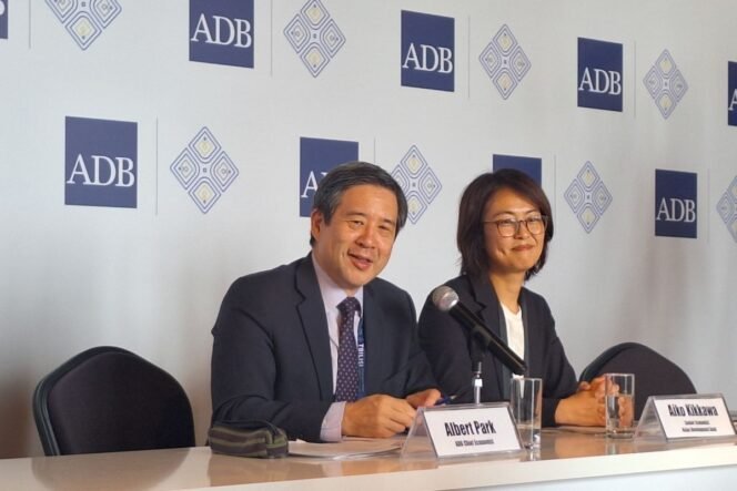 
					Pakar Sebut Ekonomi RI Tahan Guncangan Global, Permintaan Domestik Jadi Andalan