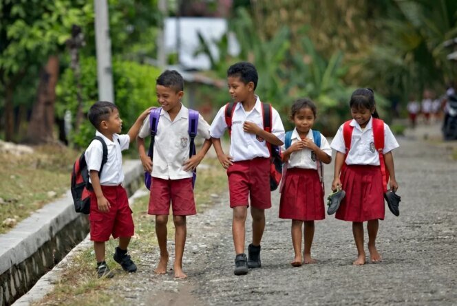 
					Data-Driven Selection: DTSEN dalam Rekrutmen Sekolah Rakyat