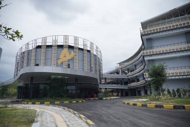 
					Relaunching Program AMANAH, Menekraf: Ekonomi Kreatif Aceh Bagian dari Asta Cita Nasional