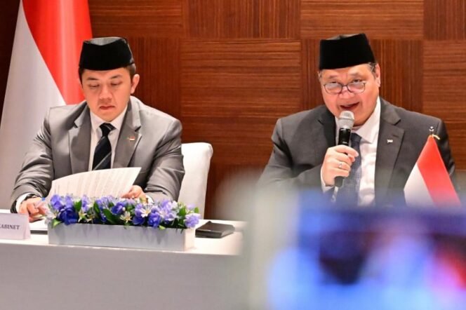 
					Hadapi Tekanan Energi, Pemerintah Terapkan WFH Nasional