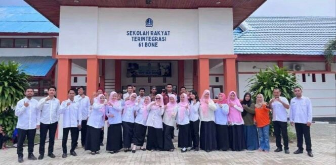 
					Sekolah Rakyat Kunci Putus Rantai Kemiskinan di Indonesia