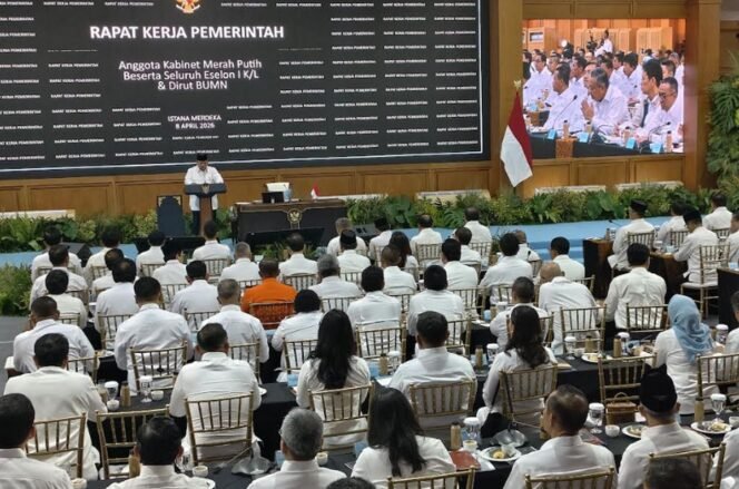 
					Taklimat Presiden: Transformasi Seribu Desa Nelayan dan Target Indonesia Bebas Sampah