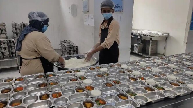 
					MBG Tak Hanya Soal Gizi, Juga Buka Peluang Kerja bagi Warga