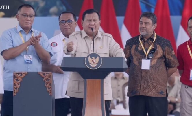 
					Membantah Narasi Pesimis Barisan Oposisi, Publik Makin Optimistis pada Pemerintahan Prabowo