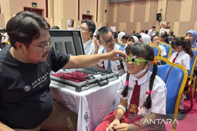 
					CKG dan Kesehatan Berkualitas sebagai Jembatan Layanan di Wilayah Terpencil
