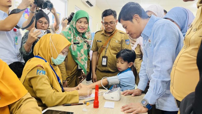 
					CKG Ungkap Risiko Darah Tinggi Anak, Kesehatan Berkualitas Diperkuat