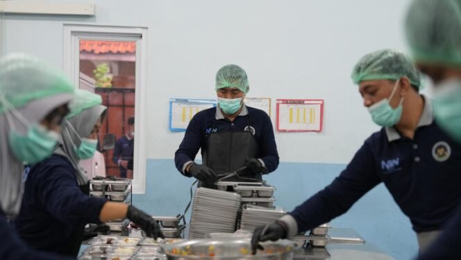 
					MBG Berbenah, Standar Diperketat agar Manfaatnya Makin Maksimal
 
 