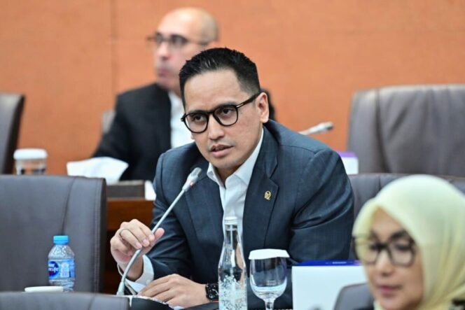 
					Didukung DPR, Danantara Jalankan Amanat Prabowo Menata Ulang BUMN