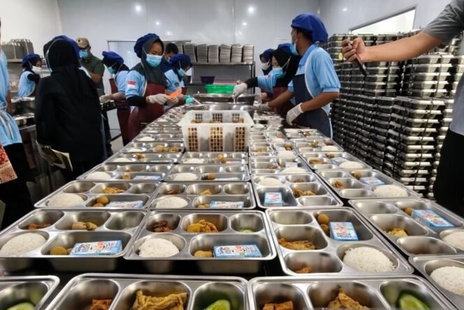 
					Mengapresiasi Komitmen Pemerintah pada Perbaikan Program MBG
 