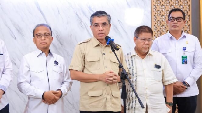 
					Magang Nasional: Jembatan Fresh Graduate Masuk Pasar Kerja Formal