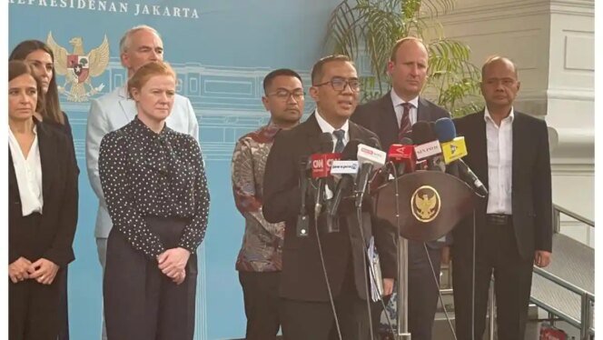 
					Pemerintah Jalin Kerja Sama dengan Imperial College untuk Kembangkan 10 Kampus Kedokteran