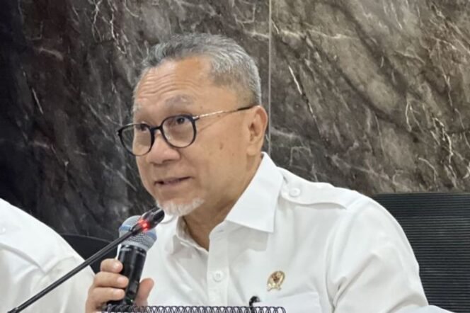 
					Bansos Beras Presiden Bantu Ringankan Beban Masyarakat