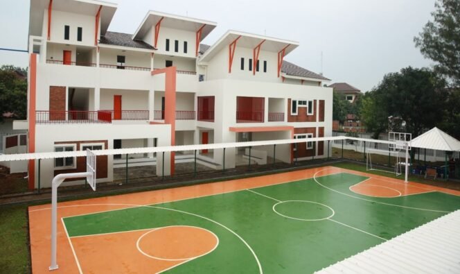 
					Sekolah Rakyat Menjemput Anak Bangsa yang Selama Ini Tertinggal
 
 
 