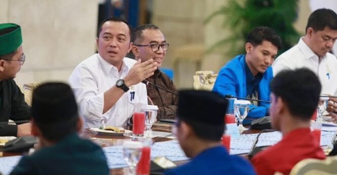
					Presiden Prabowo Tegaskan Aspirasi Mahasiswa hingga Warga Desa Punya Nilai Sama
