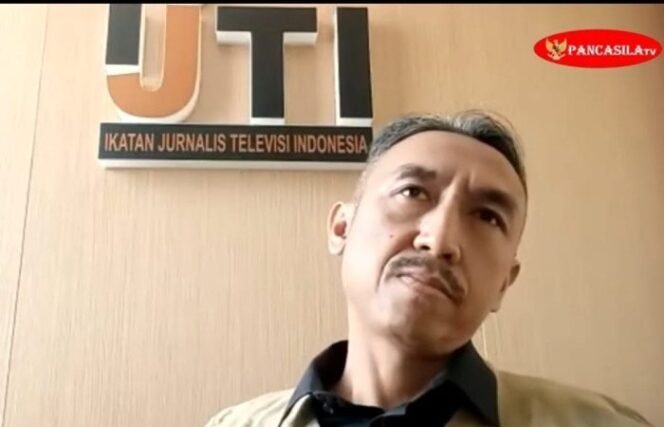 
					Resiliensi Media Untuk Pertahanan Semesta