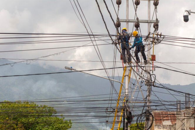 
					Elektrifikasi Desa Jadi Bukti Komitmen Pemerintah Hadirkan Listrik hingga Pelosok