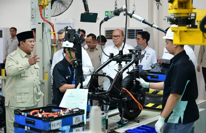 
					Membangun Ekosistem Motor Listrik Nasional, Menguatkan Ekonomi Rakyat