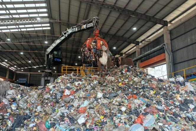 
					Waste-to-Energy: PLTSa Simbol Ekonomi Sirkular dan Kemandirian Energi