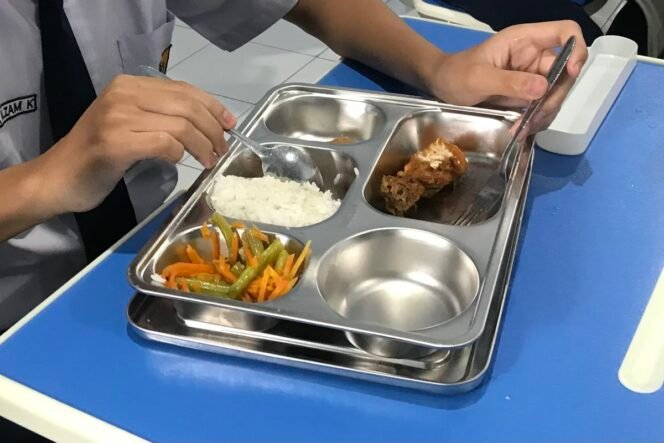
					Program MBG Perkuat Ekonomi Lokal, Kesejahteraan Masyarakat Ikut Meningkat